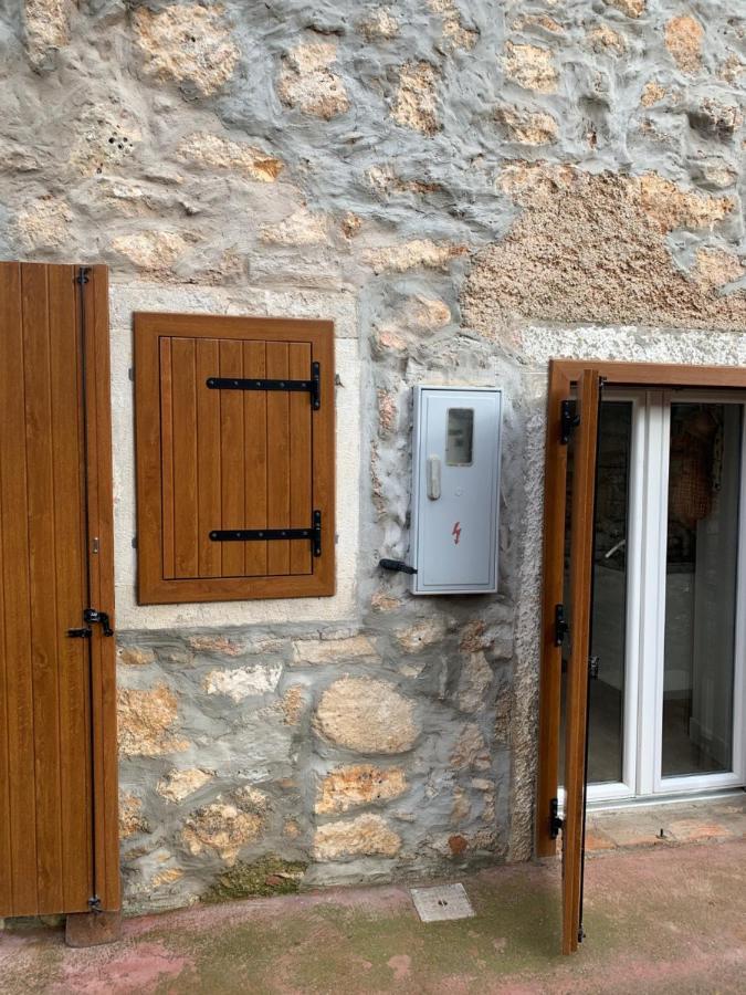 Bonvivan House Diminići Eksteriør billede