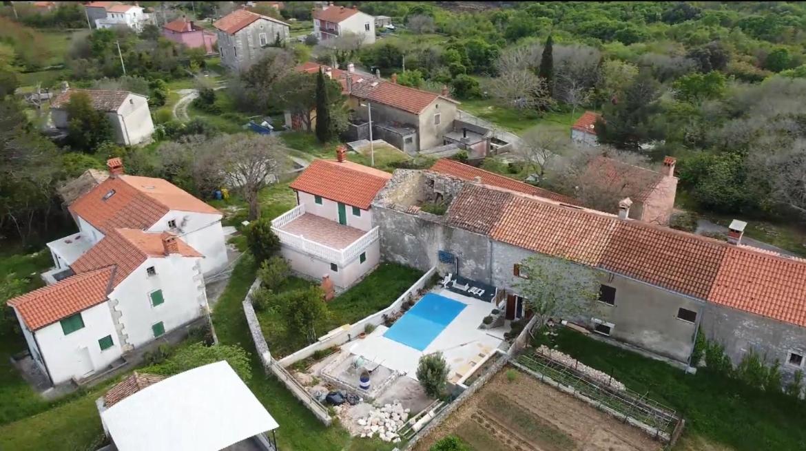 Bonvivan House Diminići Eksteriør billede